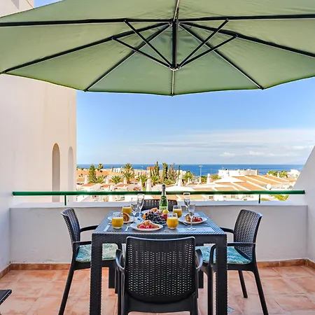 Apartamento Heated Pool In Front Of A *